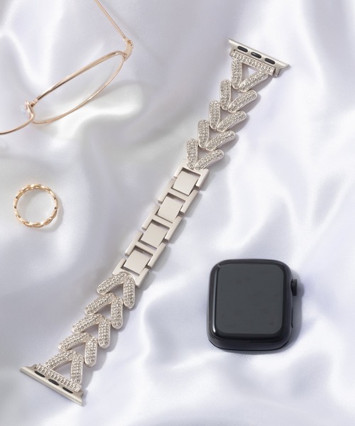 emonique(エモニーク)の「ステンレス製 Apple Watch バンド スマートウォッチバンド【38/40/41/42/44/45/49mm対応】(デジタル腕時計・レディース・ゴールド/ピンクゴールド/プラチナム/シルバー・42/38)」の2枚目の写真