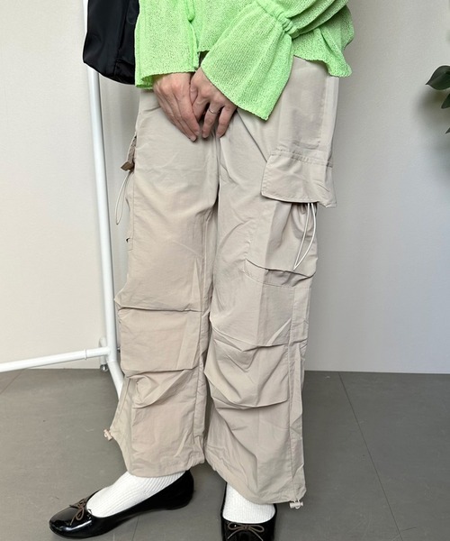 CRB(シーアールビー)の「タックカーゴパンツ(カーゴパンツ・レディース・ピンク/カーキ/ライトベージュ/ブラック・F)」の11枚目の写真