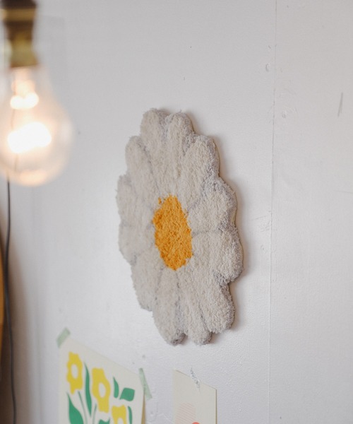 BIRTHDAY BAR(バースデイバー)の「【SAHIR サヒール】Daisy mat M(ラグ/マット・レディース・ホワイト・0)」の6枚目の写真