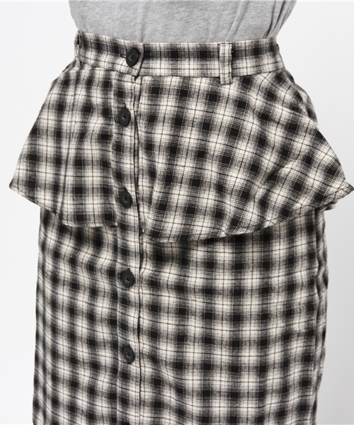 WEGO（ウィゴー）の「WEGO/前ボタンペプラムスカート（スカート・レディース・ブルー系その他/ブラック系その他・FREE）」の5枚目の写真