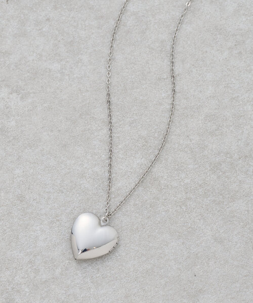 BEARDSLEY(ビアズリー)の「ハートロケットネックレス(ネックレス・レディース・シルバー・FREE)」の1枚目の写真