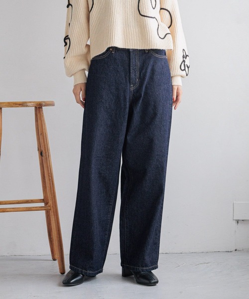 LOWRYS FARM（ローリーズファーム）の「ＣＯＮＥ／ワイドストレートパンツ　 131356（デニムパンツ・レディース・ブラック/ブルー系その他2/ブルー系その他/ブルー/インディゴブルー/ブラック系その他・S/M/L）」の4枚目の写真