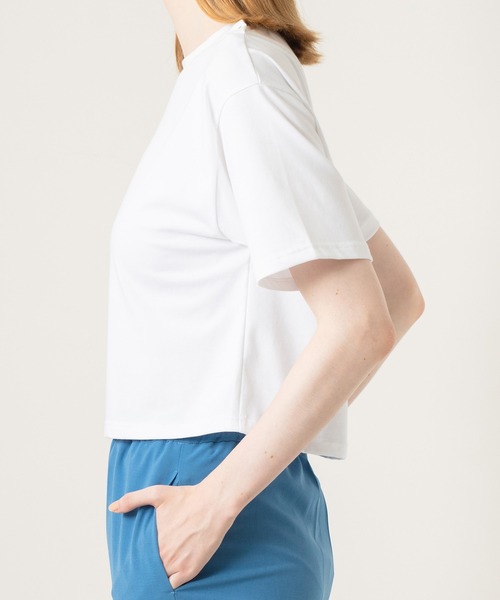 WHYTO.(ホワイト)の「「WHYTO. / ホワイト」SIDE TUCK BUTTON TEE(シャツ/ブラウス・レディース・グレイッシュベージュ/チャコールグレー・38/36)」の10枚目の写真