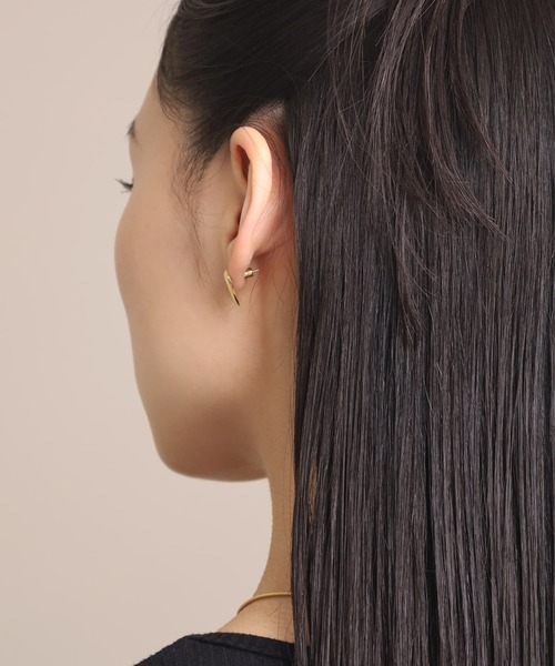 LHME（エルエイチエムイー）の「【WEB限定】“Moment”スムースハートピアス/サージカルステンレス（金属アレルギー対応）【LHME / エルエイチエムイー】（ピアス（両耳用）・レディース・シルバー/ゴールド・ONE SIZE）」の19枚目の写真