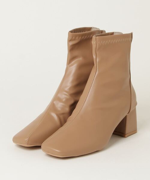 Per sist ence(パーシエンス)の「シンプルショートブーツ(ブーツ・レディース・ブラック/ベージュ/アイボリー・LARGE/MEDIUM)」の1枚目の写真