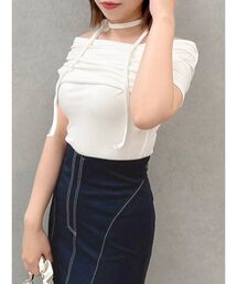 dazzlin | チョーカー付きオフショルドレープカットプルオーバー(Tシャツ/カットソー)