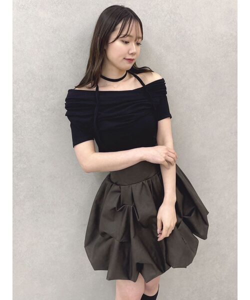 dazzlin(ダズリン)の「チョーカー付きオフショルドレープカットプルオーバー(Tシャツ/カットソー・レディース・ピンク/ブラック/チャコールグレー/オフホワイト・FREE)」の19枚目の写真