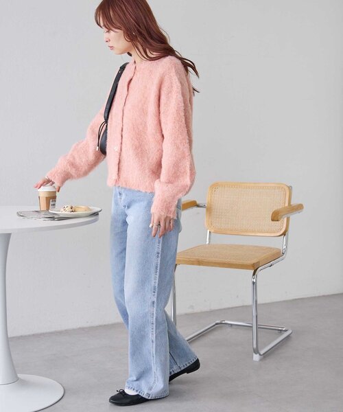 DISCOAT(ディスコート)の「【新色追加!/WEB限定】MIXブークレシャギーカーディガン(カーディガン/ボレロ・レディース・ピンク/ブルー/ライトベージュ/イエロー/ブラウン/グリーン/アイボリー/ブラック・MEDIUM)」の11枚目の写真