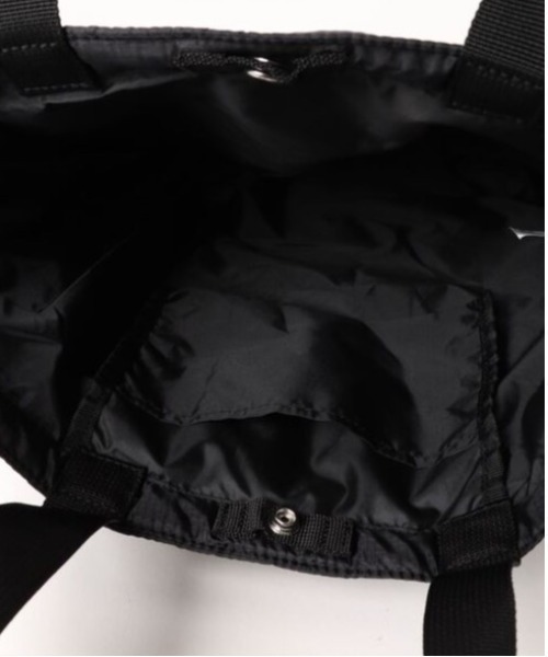 THRASHER（スラッシャー）の「THRASHER スラッシャー QUILTING Shoulder Bag/キルティングデザインショルダーバッグ（ショルダーバッグ・メンズ・その他1/その他2/その他3・FREE）」の5枚目の写真