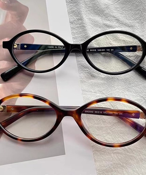 HALEY PESCA（ヘーリーペスカ）の「HALEY PESCA/オーバル　ギークスタイルメガネ（メガネ・レディース・ブラック/レオパード・FREE）」の4枚目の写真