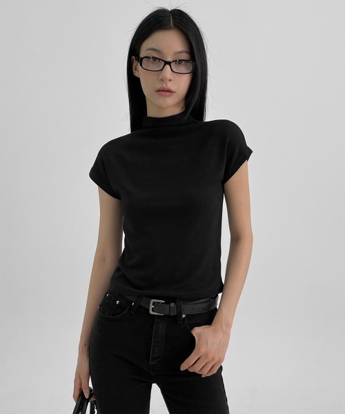 BLACKUP（ブラックアップ）の「[MADE]  ティピンハーフネックモーダルTシャツ（Tシャツ/カットソー・レディース・ダークブラウン/ブラック/ピンク・ONESIZE）」の4枚目の写真