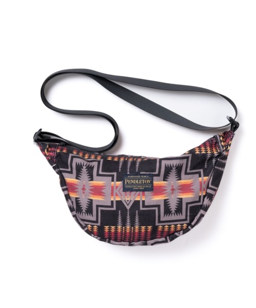 PENDLETON（ペンドルトン）の「コーデュロイムーンバッグ（ボディバッグ/ウエストポーチ・メンズ・ブラック系その他/オフホワイト/ブルー・FREE）」の3枚目の写真