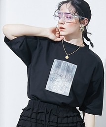 ルーズシルエットプリントTシャツ
