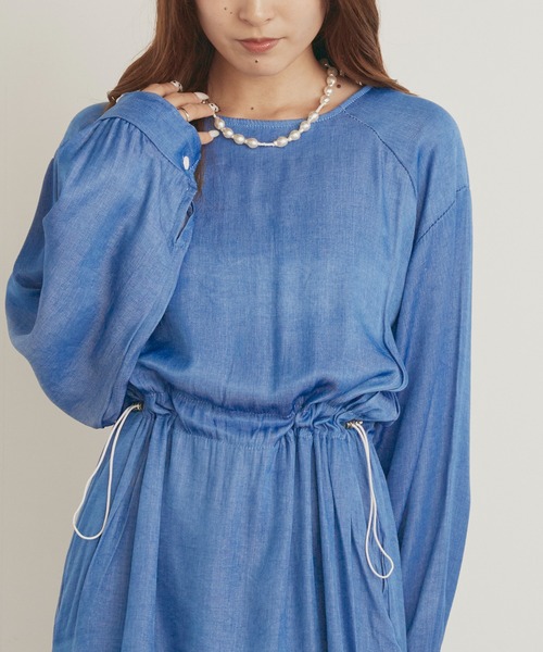 H.TOKYO(エイチトウキョウ)の「ライトデニム ウエストシャーリング ロング丈ワンピース(ワンピース・レディース・ブルー・X-LARGE/LARGE/MEDIUM)」の11枚目の写真