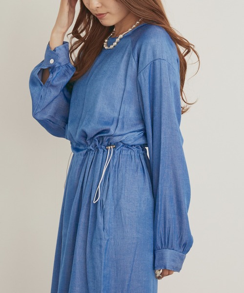 H.TOKYO(エイチトウキョウ)の「ライトデニム ウエストシャーリング ロング丈ワンピース(ワンピース・レディース・ブルー・X-LARGE/LARGE/MEDIUM)」の15枚目の写真