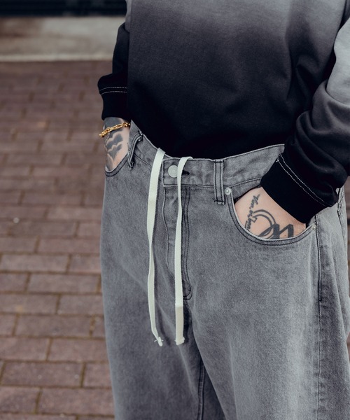 Subciety（サブサエティ）の「Easy baggy denim（デニムパンツ・メンズ・インディゴブルー/ブラック・LARGE/MEDIUM/SMALL/X-LARGE）」の10枚目の写真