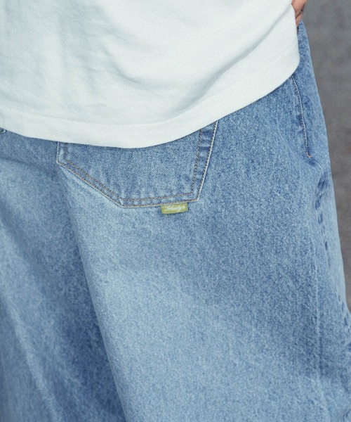 Subciety（サブサエティ）の「Easy baggy denim（デニムパンツ・メンズ・インディゴブルー/ブラック・LARGE/MEDIUM/SMALL/X-LARGE）」の17枚目の写真