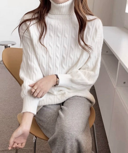 Miniministore(ミニミニストア)の「ニットトップス 長袖 ケーブル編み 秋冬(ニット/セーター・レディース・ブラック/オフホワイト/オレンジ/ダークブルー/ワインレッド・FREE)」の6枚目の写真