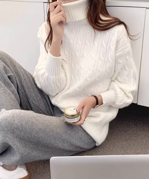 Miniministore(ミニミニストア)の「ニットトップス 長袖 ケーブル編み 秋冬(ニット/セーター・レディース・ブラック/オフホワイト/オレンジ/ダークブルー/ワインレッド・FREE)」の8枚目の写真