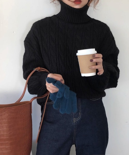 Miniministore(ミニミニストア)の「ニットトップス 長袖 ケーブル編み 秋冬(ニット/セーター・レディース・ブラック/オフホワイト/オレンジ/ダークブルー/ワインレッド・FREE)」の9枚目の写真