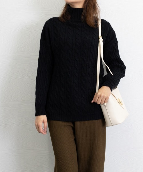 Miniministore(ミニミニストア)の「ニットトップス 長袖 ケーブル編み 秋冬(ニット/セーター・レディース・ブラック/オフホワイト/オレンジ/ダークブルー/ワインレッド・FREE)」の11枚目の写真