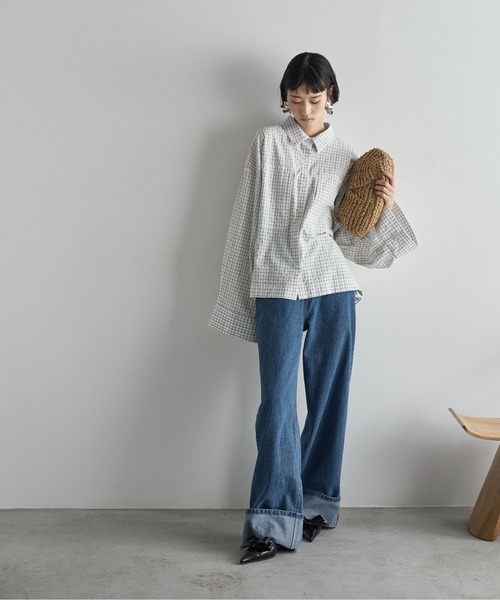 THE YOn(ザヨン)の「アシンメトリーリボンスリングバッグパンプス(パンプス・レディース・イエロー/シルバー/ブラック・39/38/37)」の9枚目の写真