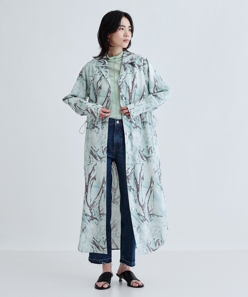 GALLEST（ギャレスト）の「ウォータープリントシャツワンピース（ワンピース・レディース・ライトグリーン/ナチュラル・38）」の2枚目の写真
