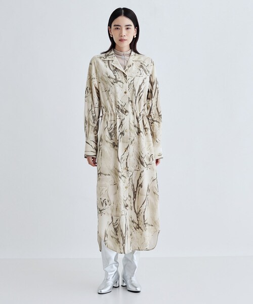 GALLEST（ギャレスト）の「ウォータープリントシャツワンピース（ワンピース・レディース・ライトグリーン/ナチュラル・38）」の3枚目の写真