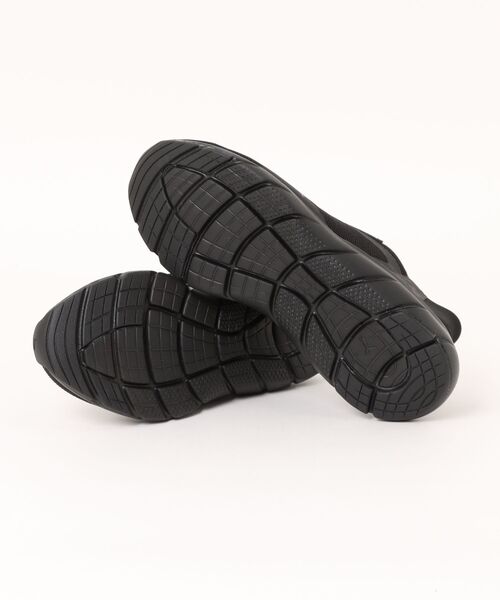 PUMA(プーマ)の「【PUMA】 ソフトR イーズ イン ALTワイド(スニーカー・メンズ・ブラック・25.5cm/26.0cm/26.5cm/27.0cm/27.5cm/28.0cm/29.0cm)」の3枚目の写真