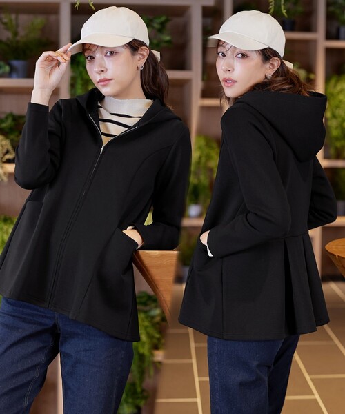 ソフトダンボールバックフレアフーディー（マウンテンパーカー