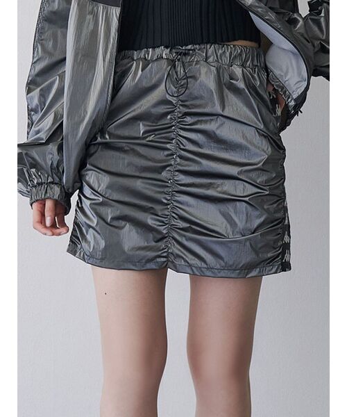 Kappa(カッパ)の「【Kappa】【SET UP対応】シャーリングナイロンスカート(スカート・レディース・ホワイト/グレー・FREE)」の2枚目の写真