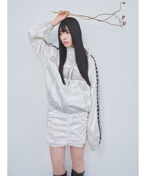 Kappa(カッパ)の「【Kappa】【SET UP対応】シャーリングナイロンスカート(スカート・レディース・ホワイト/グレー・FREE)」の10枚目の写真