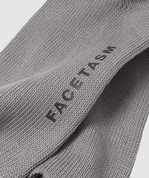 FACETASM（ファセッタズム）の「RIB SOCKS（ソックス/靴下・メンズ・グレー×ホワイト・0）」の5枚目の写真