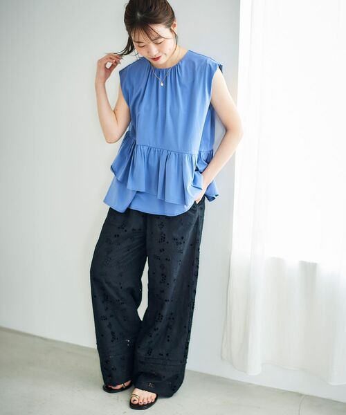 le.coeur blanc(ルクールブラン)の「《手洗い可能》カットワークレースパンツ(その他パンツ・レディース・ホワイト/ブラック・38)」の2枚目の写真