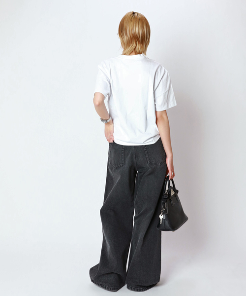 Calvin Klein(カルバン・クライン)の「【Calvin Klein / カルバン クライン】Compact standerd LOGO T-sh(Tシャツ/カットソー・レディース・ブラック/ホワイト・FREE)」の7枚目の写真