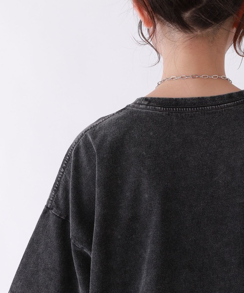 repipi armario（レピピ アルマリオ）の「AcidWashルーズＴシャツ（Tシャツ/カットソー・キッズ・ブラック系1/ホワイト系1/ホワイト系2/ブラック系2・SMALL/MEDIUM/LARGE）」の5枚目の写真