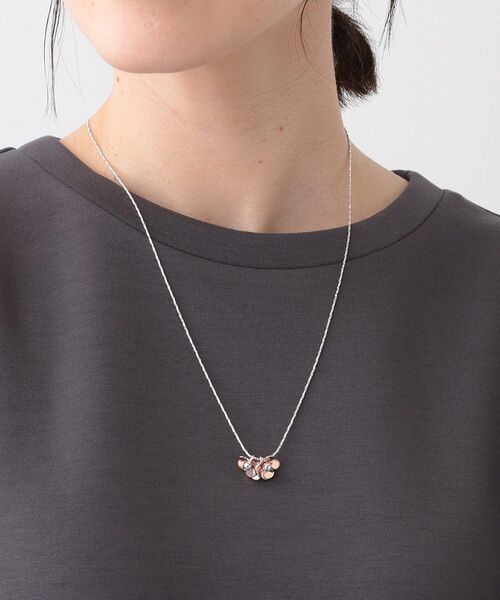 SHOO・LA・RUE（シューラルー）の「【2WAY】フラワーモチーフネックレス（ネックレス・レディース・シルバー/シルバー系その他/ピンクゴールド・00）」の4枚目の写真