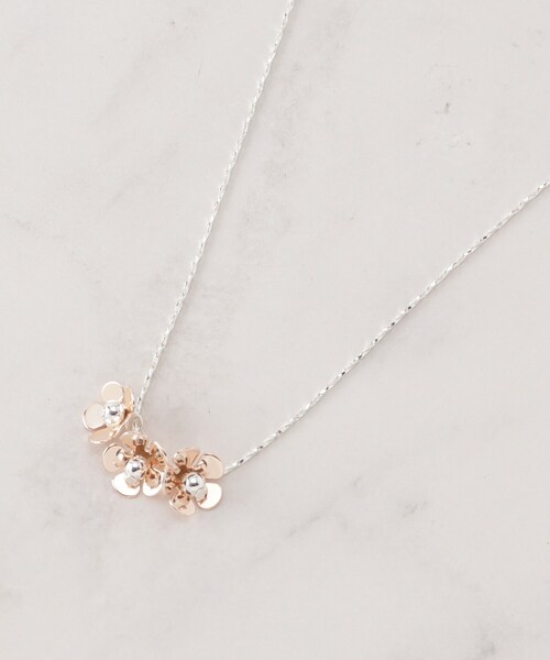 SHOO・LA・RUE（シューラルー）の「【2WAY】フラワーモチーフネックレス（ネックレス・レディース・シルバー/シルバー系その他/ピンクゴールド・00）」の5枚目の写真
