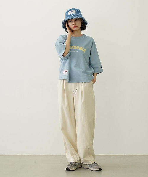 MILKFED.(ミルクフェド)の「FLORAL PATTERN DENIM FRINGE BUCKET HAT(ハット・レディース・ベージュ/ブルー/ブラック・ONE SIZE)」の6枚目の写真