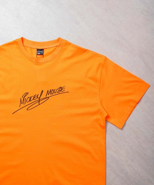 Disney（ディズニー）の「メンズ MICKEY MOUSE ミッキーマウス オーバーサイズＴシャツ（Tシャツ/カットソー・メンズ・杢グレー/ダークグリーン/チャコールグレー/ブラック/オレンジ/オフホワイト・L/XL/M）」の13枚目の写真