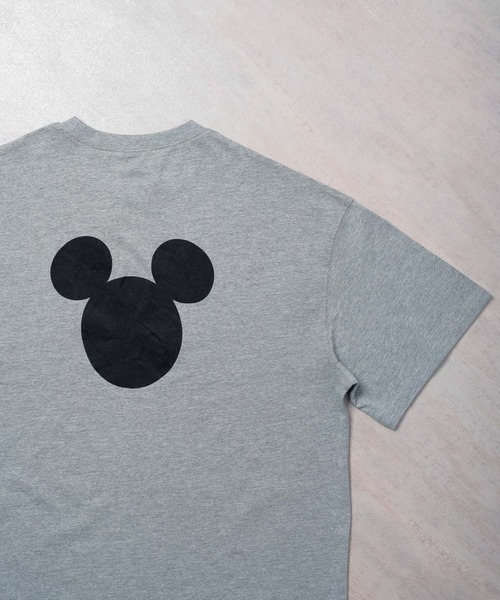 Disney（ディズニー）の「メンズ MICKEY MOUSE ミッキーマウス オーバーサイズＴシャツ（Tシャツ/カットソー・メンズ・杢グレー/ダークグリーン/チャコールグレー/ブラック/オレンジ/オフホワイト・L/XL/M）」の21枚目の写真