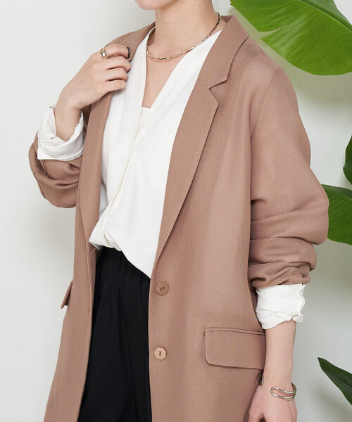 Jena espace merveilleux(ジェナ エスパスメルヴェイユ)の「【デコルテすっきり】トロミダブルVシャツ(シャツ/ブラウス・レディース・イエロー/ブラック/オフホワイト・FREE)」の10枚目の写真