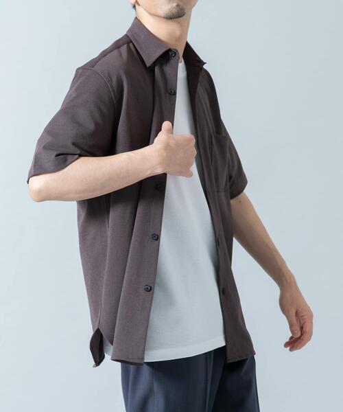 URBAN RESEARCH ROSSO MEN(アーバンリサーチロッソメン)の「『セットアップ対応/XLサイズあり』コンフォータブルドライショートスリーブシャツ(シャツ/ブラウス・メンズ・チャコールグレー/ブラック/ネイビー/ホワイト・SMALL/MEDIUM/LARGE/X-LARGE)」の9枚目の写真