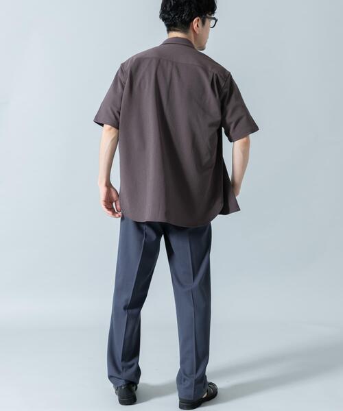 URBAN RESEARCH ROSSO MEN(アーバンリサーチロッソメン)の「『セットアップ対応/XLサイズあり』コンフォータブルドライショートスリーブシャツ(シャツ/ブラウス・メンズ・チャコールグレー/ブラック/ネイビー/ホワイト・SMALL/MEDIUM/LARGE/X-LARGE)」の12枚目の写真