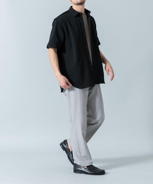 URBAN RESEARCH ROSSO MEN(アーバンリサーチロッソメン)の「『セットアップ対応/XLサイズあり』コンフォータブルドライショートスリーブシャツ(シャツ/ブラウス・メンズ・チャコールグレー/ブラック/ネイビー/ホワイト・SMALL/MEDIUM/LARGE/X-LARGE)」の20枚目の写真