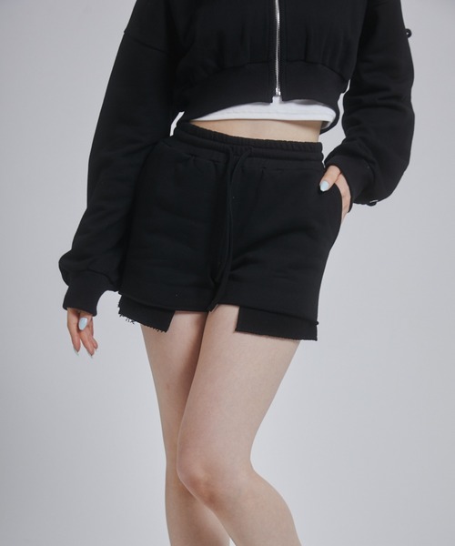 ENVYM（アンビー）の「カットオフスウェットショートパンツ（スウェットパンツ・レディース・グレー/ブラック/ホワイト・FREE）」の17枚目の写真