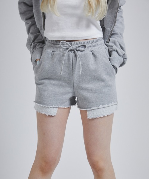 ENVYM（アンビー）の「カットオフスウェットショートパンツ（スウェットパンツ・レディース・グレー/ブラック/ホワイト・FREE）」の11枚目の写真