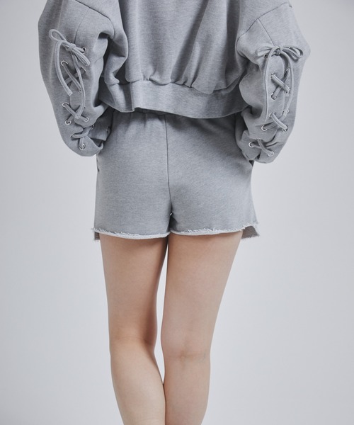 ENVYM（アンビー）の「カットオフスウェットショートパンツ（スウェットパンツ・レディース・グレー/ブラック/ホワイト・FREE）」の14枚目の写真