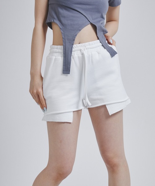 ENVYM（アンビー）の「カットオフスウェットショートパンツ（スウェットパンツ・レディース・グレー/ブラック/ホワイト・FREE）」の5枚目の写真