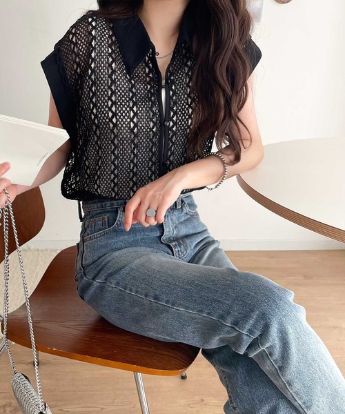 classicalelf(クラシカルエルフ)の「品の良さ漂う、大人カジュアル。クロシェ風レース素材衿付きフレンチスリーブシャツブラウス(シャツ/ブラウス・レディース・グリーン/アイボリー/ブラック・X-LARGE/SMALL/MEDIUM/LARGE)」の15枚目の写真